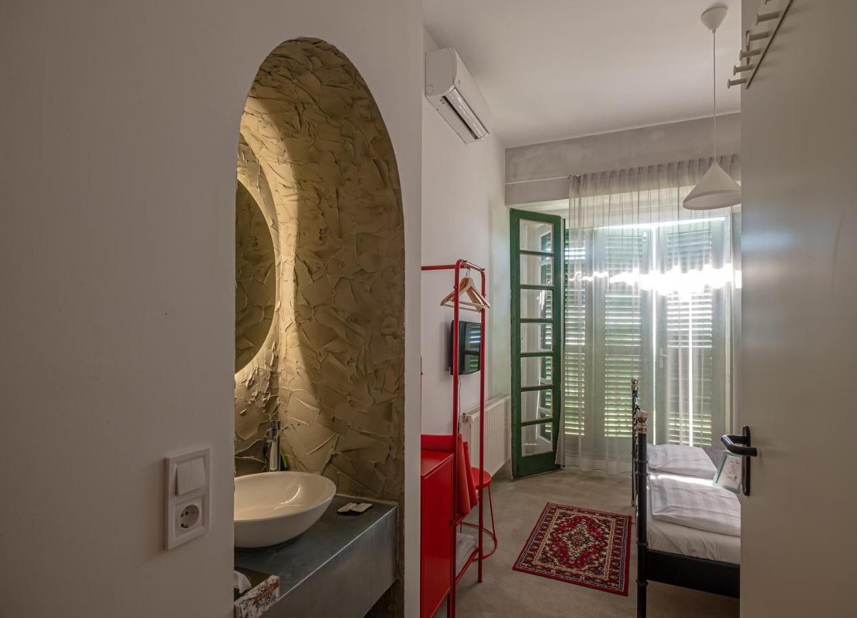 Villa Kabala Szigliget Luaran gambar
