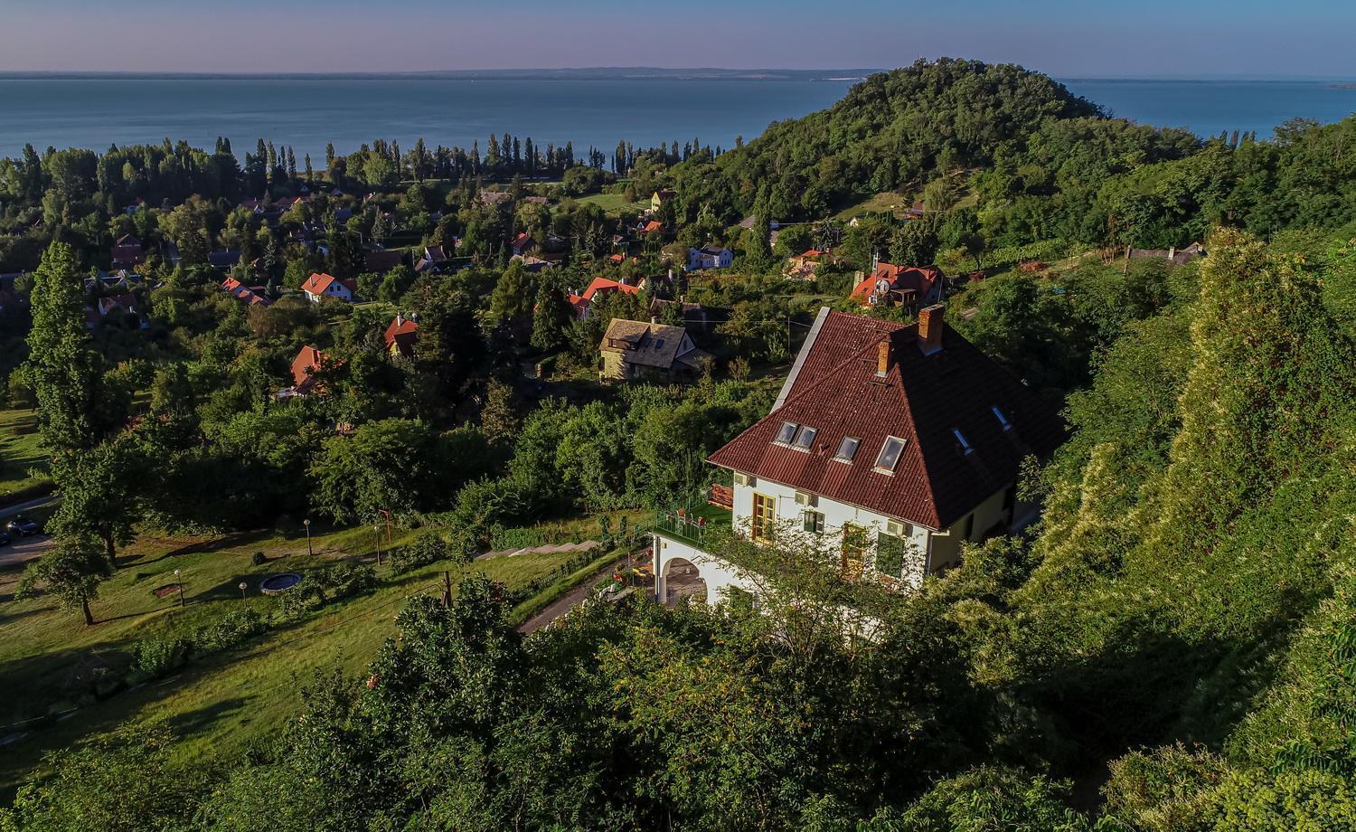 Villa Kabala Szigliget Luaran gambar